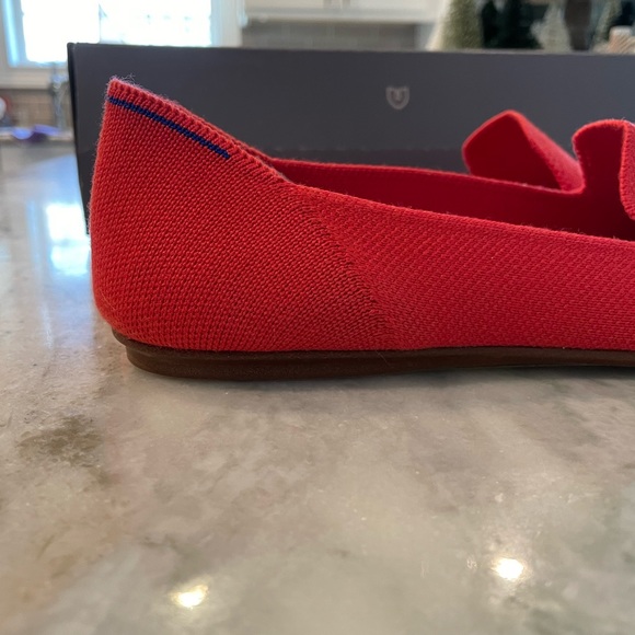 NIB Rothy’s Merino Loafers Blaze - Retired and Rare! - Picture 2 of 7